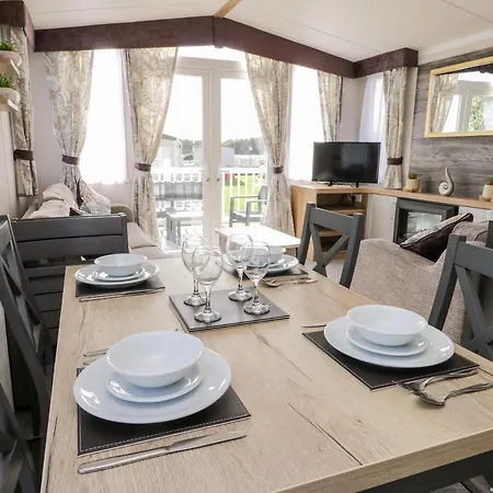 Holme Lea Holiday home *